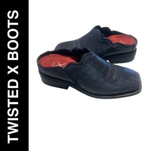 Twisted X Women’s Black Embossed Leather Mules / Clogs - Size 5.5M